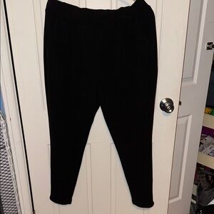 🏷️CLEARANCE🏷️SHEIN Black Curve Pants with pockets